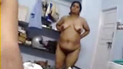 के लिए नकद busty काले बाल वाली मैथुन सड़क पर इंग्लिश मूवी वीडियो में सेक्सी के साथ अजनबी